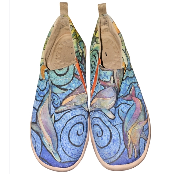 🔥UIN Slip Ons Shoe - Picture 3 of 8